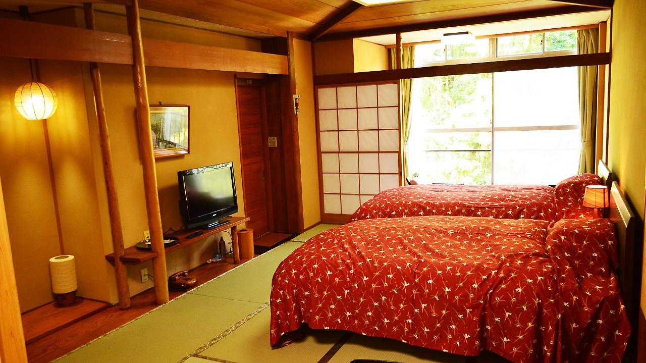 Yugashima Tatsuta Hotel Ukusu Exterior foto